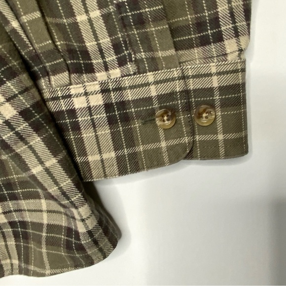 L.L Bean Men’s Flannel Long Sleeve  Button Down. Size XXL. Green. - Picture 5 of 6